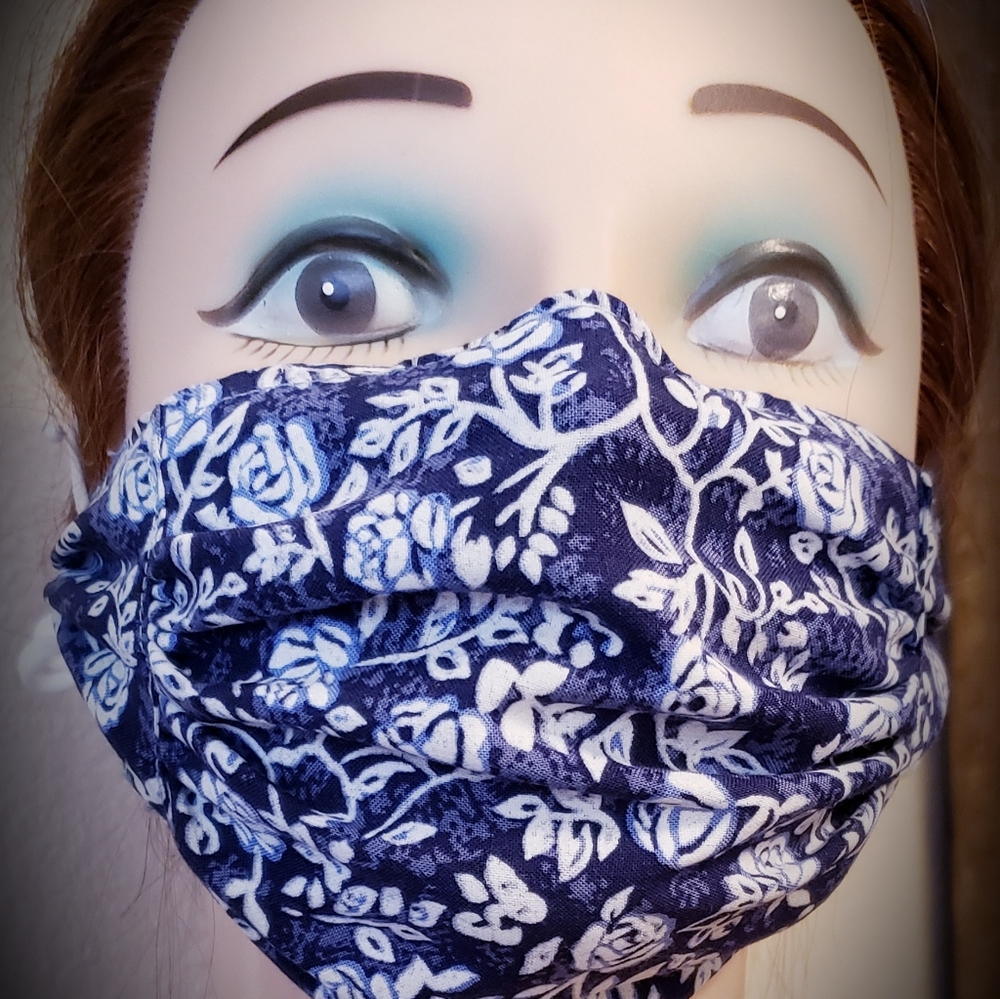 FACE MASK...BLUE & WHITE DESIGN